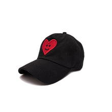 Load image into Gallery viewer, HEART HAT BLACK
